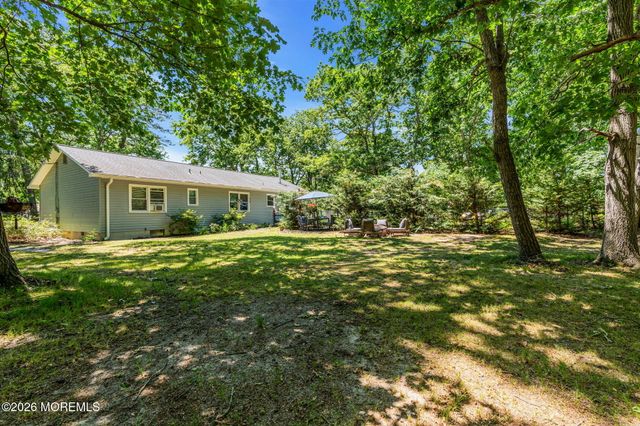 42 Ocean Avenue, Jackson, NJ 08527