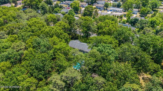 42 Ocean Avenue, Jackson, NJ 08527