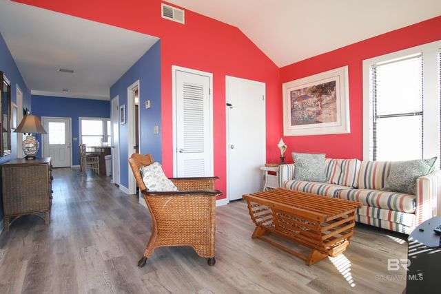 1288 W Beach Boulevard, Gulf Shores, AL 36542