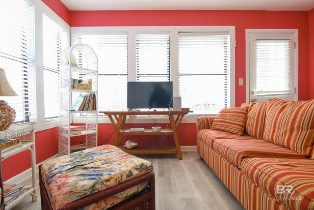 1288 W Beach Boulevard, Gulf Shores, AL 36542