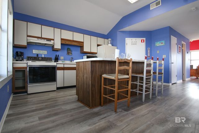 1288 W Beach Boulevard, Gulf Shores, AL 36542