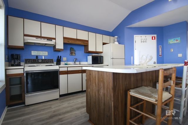 1288 W Beach Boulevard, Gulf Shores, AL 36542