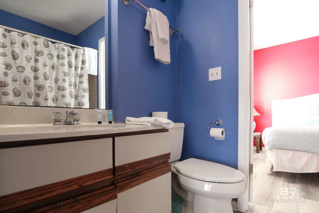 1288 W Beach Boulevard, Gulf Shores, AL 36542