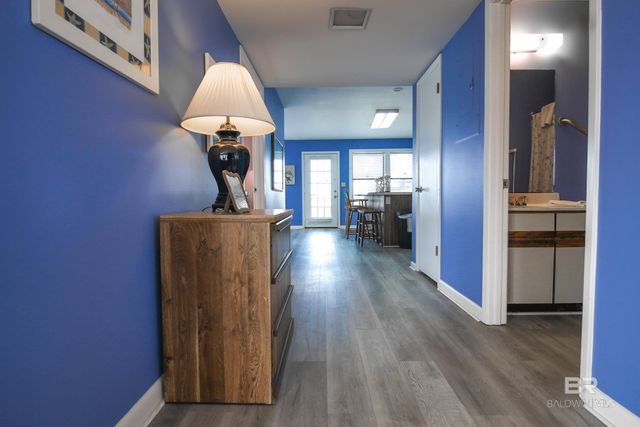 1288 W Beach Boulevard, Gulf Shores, AL 36542