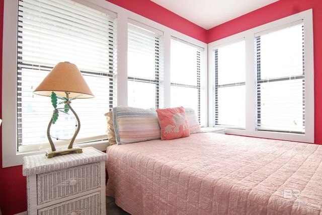 1288 W Beach Boulevard, Gulf Shores, AL 36542