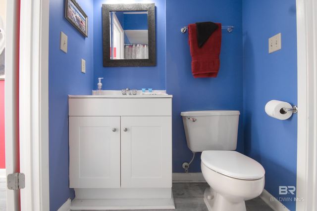 1288 W Beach Boulevard, Gulf Shores, AL 36542