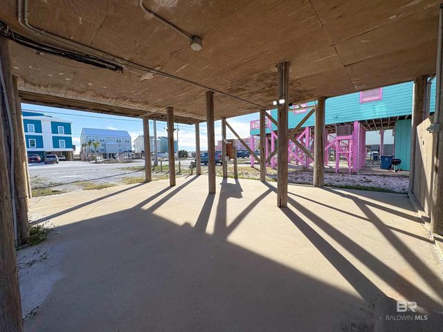 1288 W Beach Boulevard, Gulf Shores, AL 36542