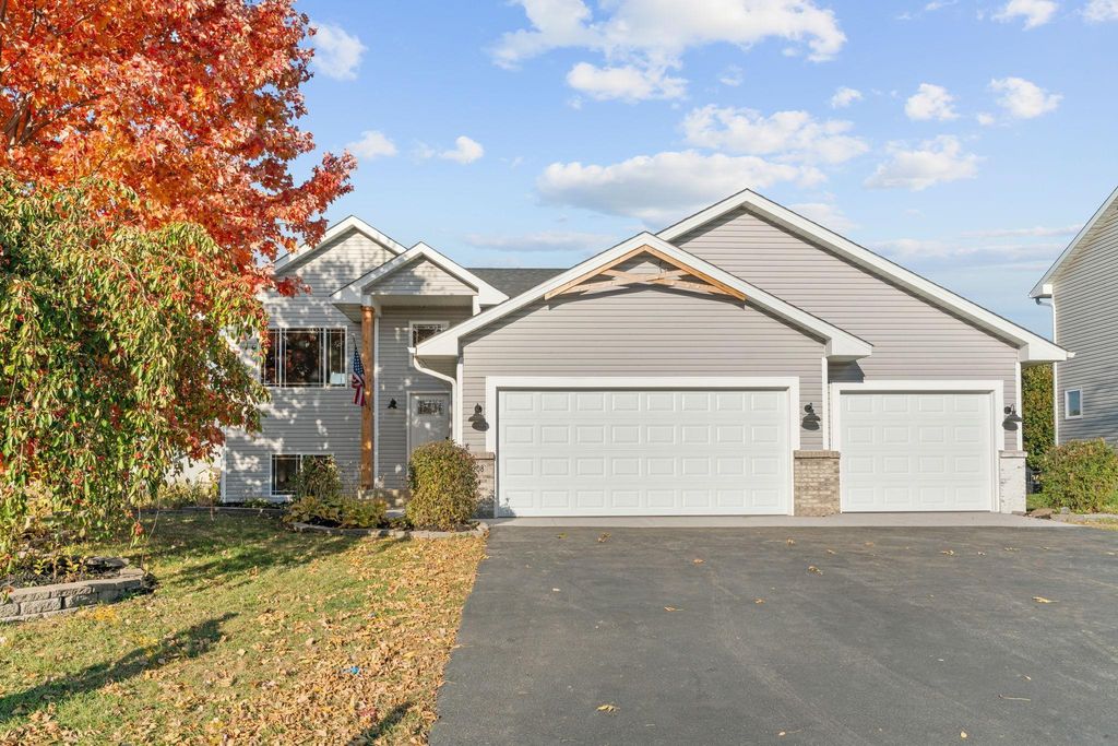 10208 46th Street NE, Saint Michael, MN 55376