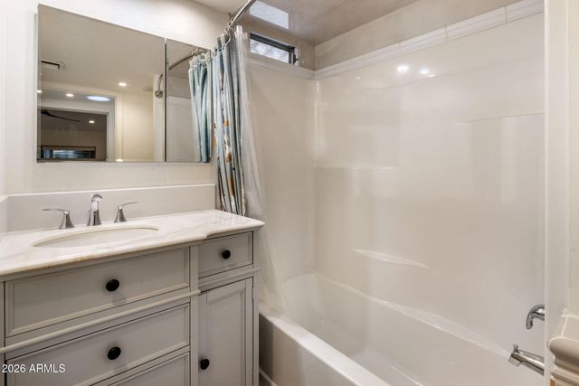 2311 N GAYRIDGE Road, Mesa, AZ 85215