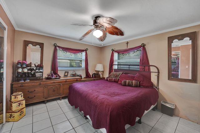 2740 SW 46th Court, Dania Beach, FL 33312