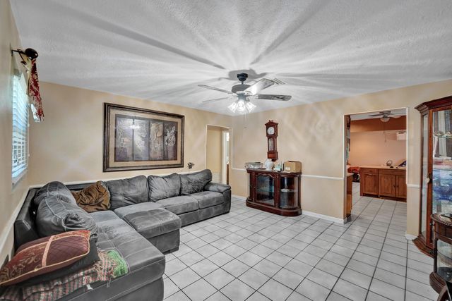 2740 SW 46th Court, Dania Beach, FL 33312