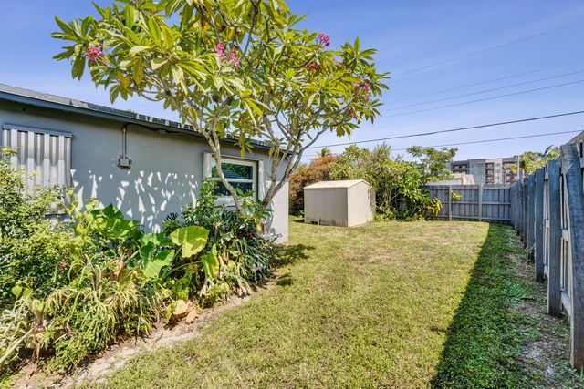 2740 SW 46th Court, Dania Beach, FL 33312