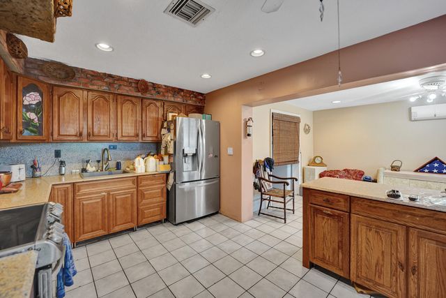 2740 SW 46th Court, Dania Beach, FL 33312