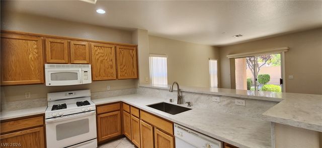 2505 Springville, Henderson, NV 89052