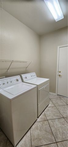 2505 Springville, Henderson, NV 89052