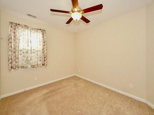 8154 Little Sydneys Way, North Charleston, SC 29406