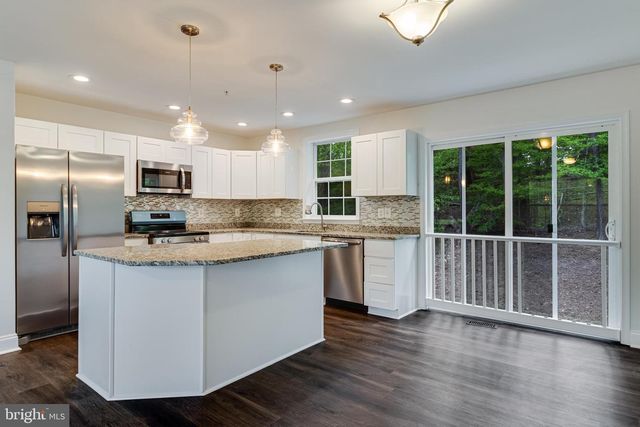 39350 GOLDEN BEACH RD, Mechanicsville, MD 20659