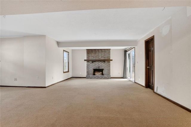 14930 Tomasha Drive, Independence, MO 64055