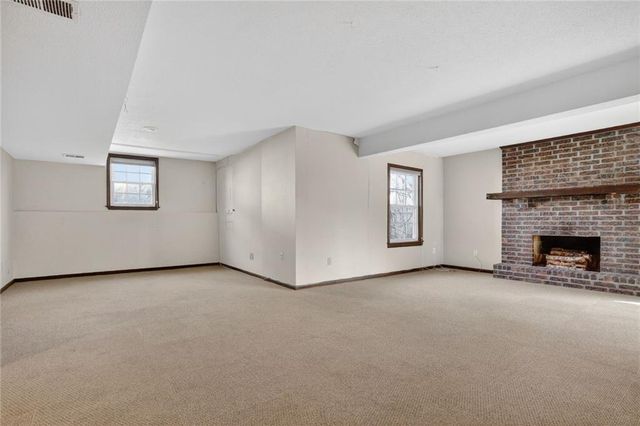 14930 Tomasha Drive, Independence, MO 64055