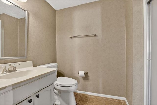 14930 Tomasha Drive, Independence, MO 64055