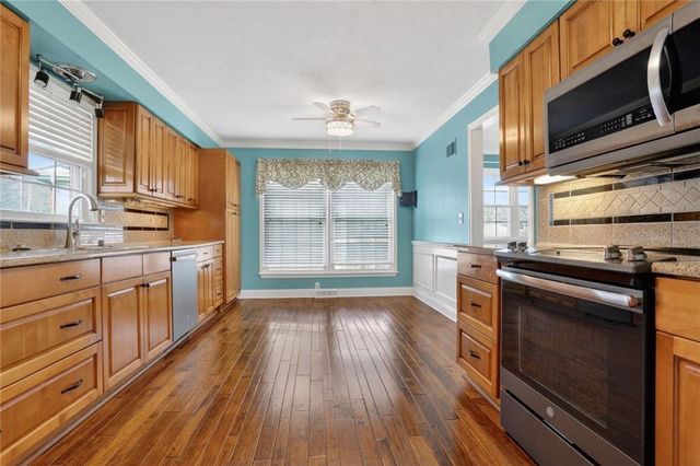 14930 Tomasha Drive, Independence, MO 64055