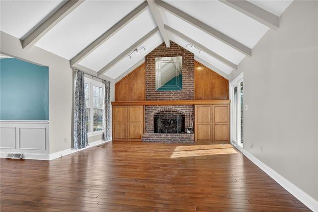 14930 Tomasha Drive, Independence, MO 64055