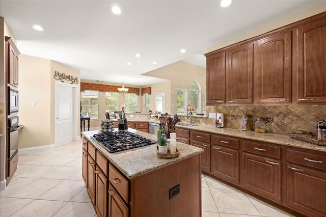 11710 Oakshield Lane, Cypress, TX 77433