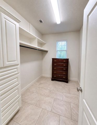 11710 Oakshield Lane, Cypress, TX 77433