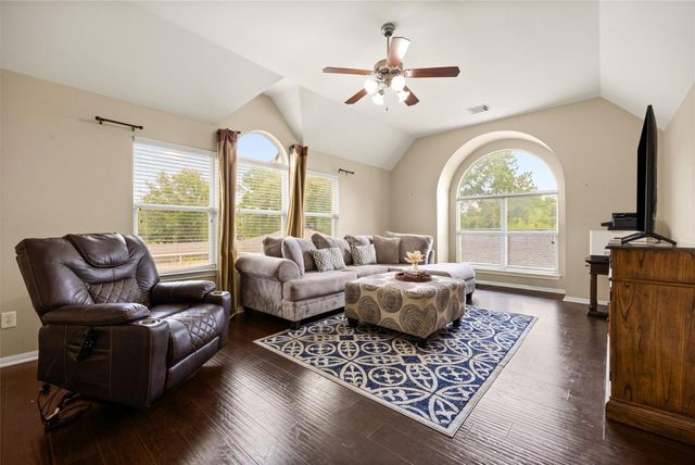 11710 Oakshield Lane, Cypress, TX 77433