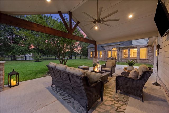 11710 Oakshield Lane, Cypress, TX 77433