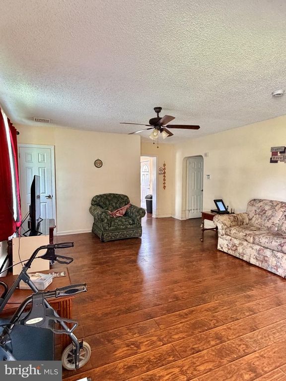 2565 BUFFALO AVE, FEASTERVILLE TREVOSE, PA 19053 — photo 5