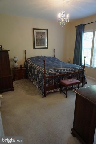103 SPARROW DR, Hamilton, NJ 08690