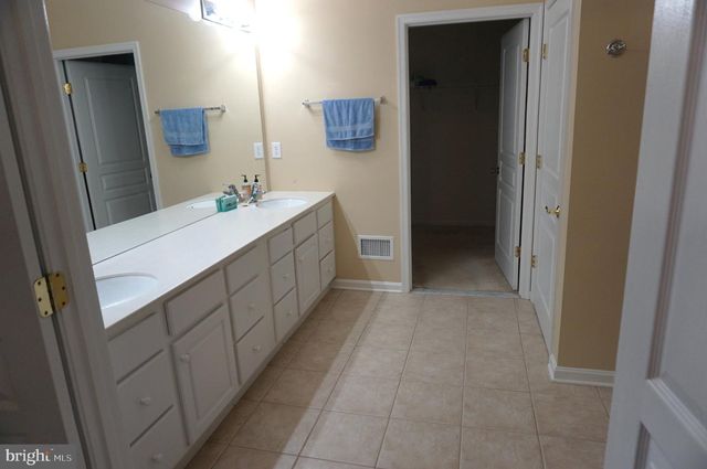 103 SPARROW DR, Hamilton, NJ 08690