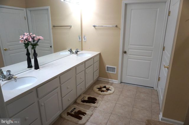 103 SPARROW DR, Hamilton, NJ 08690