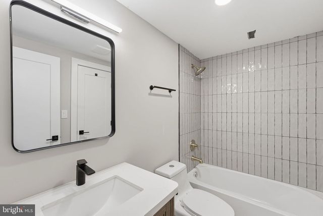 5716 SOMERSET RD, Riverdale, MD 20737