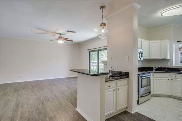 6006 Auburndale Avenue C, University Park, TX 75205