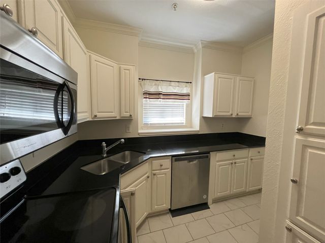 6006 Auburndale Avenue C, University Park, TX 75205