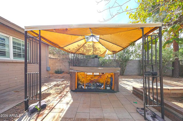 1734 S SHAFER Drive, Tempe, AZ 85281