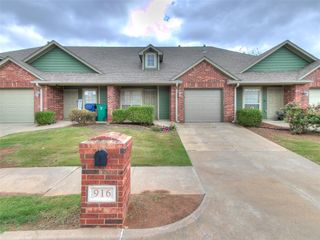 922 SW 92nd Street, Oklahoma City, OK 73139