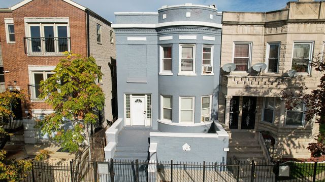 3624 W Lexington Street, Chicago, IL 60624