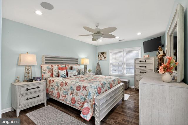 15 KENTUCKY DR, Little Egg Harbor Twp, NJ 08087