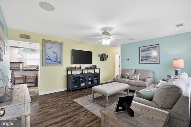 15 KENTUCKY DR, Little Egg Harbor Twp, NJ 08087