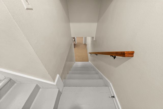 818 W 27th Ave, Spokane, WA 99203