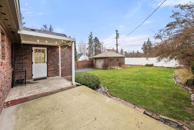 818 W 27th Ave, Spokane, WA 99203