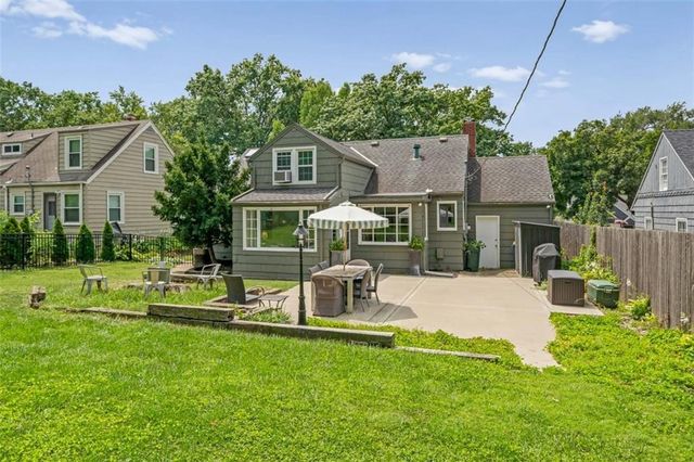 5337 Clark Drive, Roeland Park, KS 66205