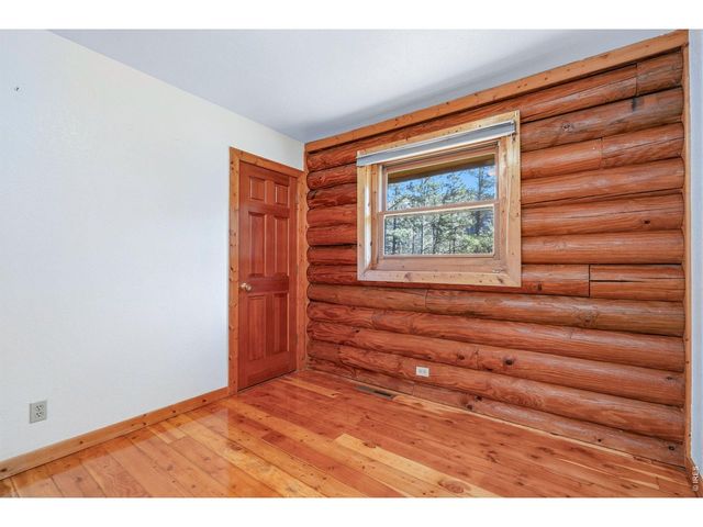 589 Keko Dr, Loveland, CO 80537