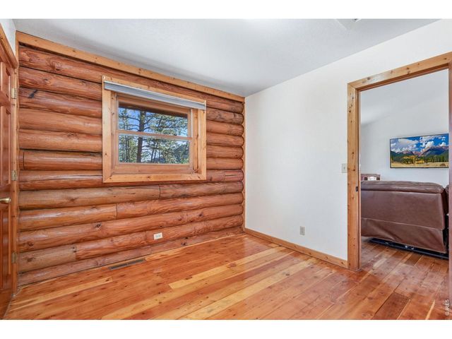 589 Keko Dr, Loveland, CO 80537