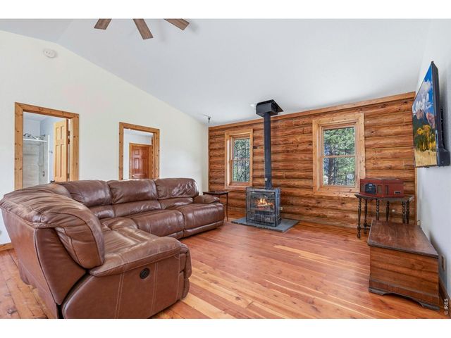 589 Keko Dr, Loveland, CO 80537