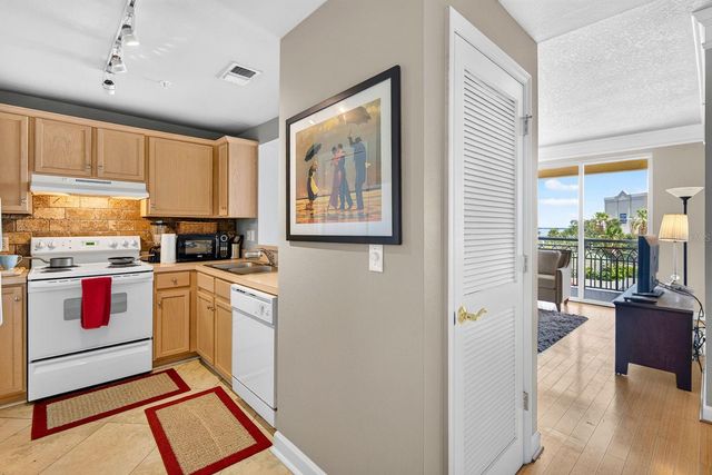 345 BAYSHORE BOULEVARD 403, Tampa, FL 33606