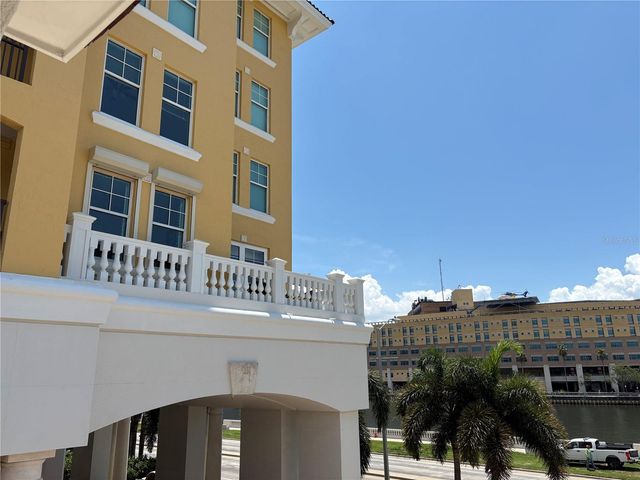 345 BAYSHORE BOULEVARD 403, Tampa, FL 33606